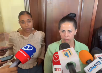 Familia de Deivy Abreu espera llegada al país de presunto agresor mientras audiencia es aplazada