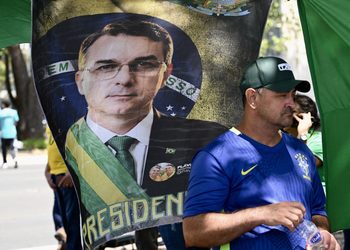Bolsonaro desafía a Lula a enfrentarlo en un debate televisivo antes de las elecciones