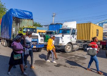 Recomiendan centrar logística para organizar el comercio en los puertos seos de la frontera