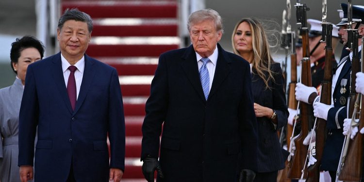 Xi llega a Estados Unidos para cumbre con Trump