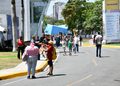 Obras que van desde novelas hasta de autoayuda se exhiben en la Feria del Libro