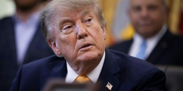 Trump espera retomar negociaciones con Irán, pero rechaza propuesta de tregua de Teherán