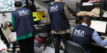 Aduanas RD emprende acción contra importadores asiáticos