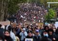 FRANCIA: Miles manifestantes protestan con nuevos disturbios