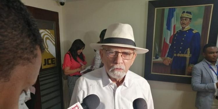 Tácito Perdomo sobre renuncia del diputado Genao Lanza al PRSC: Más temprano que tarde volverá
