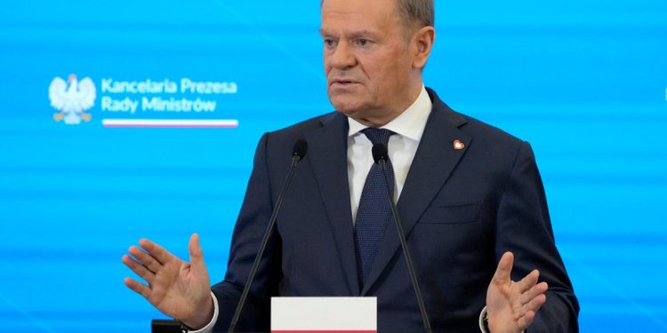 Polonia arresta a hombre tras planear un supuesto ataque contra el primer ministro, Donald Tusk