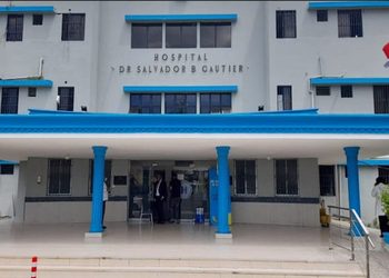Director del SNS: “No es posible seguir poniendo parches” en el Hospital Salvador B. Gautier