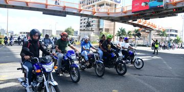El 99 % de los motociclistas del país conduce sin licencias