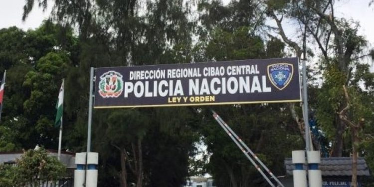 Asaltan a enfermera en Santiago; Policía identifica a dos presuntos implicados