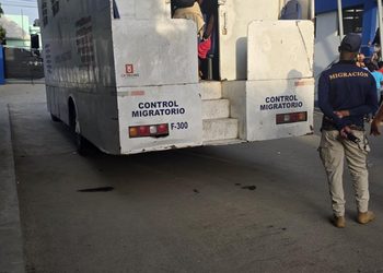 Migración amplía las inspecciones a zonas agrícolas y obras de construcción