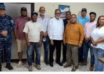 Gobierno acuerda pagar en 15 días deuda con productores y tractoristas agrícolas de San Juan