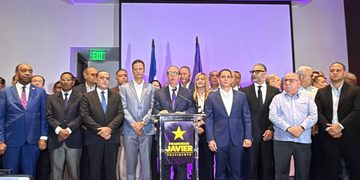 Francisco Javier seguirá por la Presidencia; rechaza PLD no preguntara antes de cancelar la consulta
