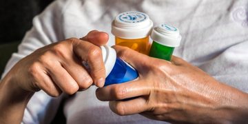 Afiliados tendrán cobertura del 100 % para 13 medicamentos de alto costo