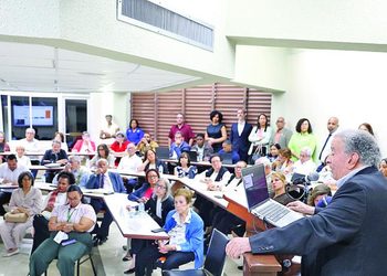 Siete de cada 10 estudiantes dominicanos no alcanzan el nivel 2 de PISA 2025