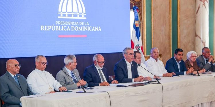Estas son las 15 provincias que recibirán los RD$2,000 millones “recuperados de la corrupción”
