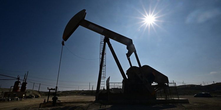 Gobierno hace precisiones sobre aumento de los combustibles