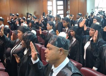 Luis Henry Molina exhorta a abogados a trabajar con ética, lealtad y firmeza