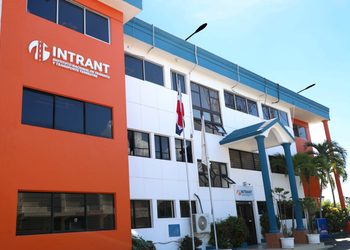 Intrant asegura que pagó la única factura que tenía pendiente con el Colegio Médico Dominicano
