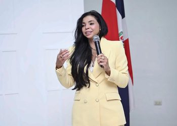 Procuradora General llama a asumir compromiso con una educación centrada en valores