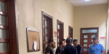 Aplazan medida de coerción a cuatro colombianos acusados de robo a mano armada en Piantini