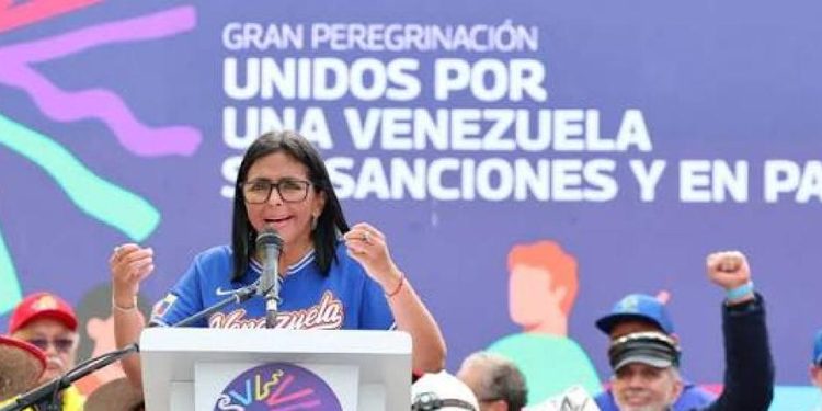 Delcy exige que Londres devuelva las reservas de oro venezolano