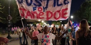 Universidad de Cornell suspende fiestas por violación