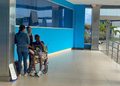 Médicos acatan llamado a paro en hospitales de Santiago