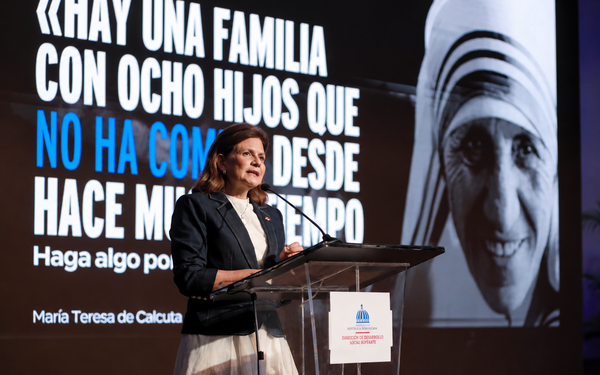 Raquel Peña destaca reducción pobreza en la Rep. Dominicana