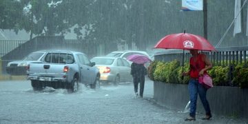 SE MANTIENEN VARIAS PROVINCIAS EN ALERTA Y AVISO ANTE POSIBLES INUNDACIONES, CRECIDAS DE RÍOS, ARROYOS Y CAÑADAS