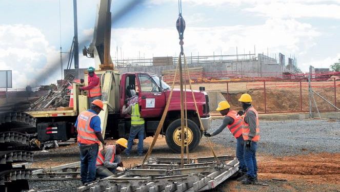 Hay escasez de mano de obra en Santiago