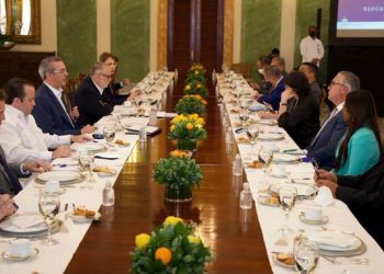 Presidente Abinader convoca de emergencia Gabinete Económico para tomar medidas especiales por crisis Rusia-Ucrania