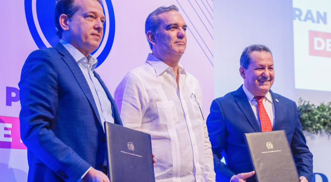 Presidente Abinader dispone de RD$100 MM para las Mipymes