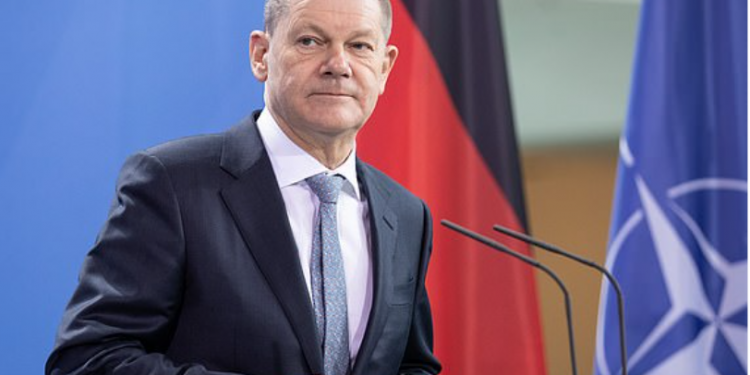 Polonia, Lituania y Ucrania forman equipo investigador de crímenes de guerra