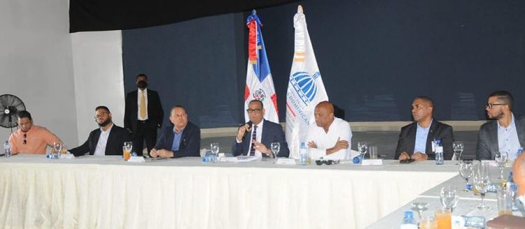 Gobierno ha entregado más de $2,578 millones a contratistas para terminación de escuelas