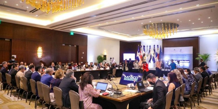 Autoridades de seis países de Centroamérica y de RD acuerdan fortalecer las políticas regionales de propiedad intelectual