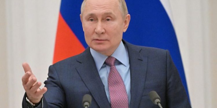 Rusia prepara restricciones de visado para "países inamistosos"