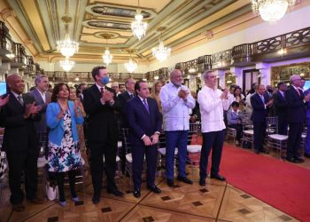 Presidente Abinader encabeza lanzamiento programa de aprendizaje del inglés como segundo idioma en sector público