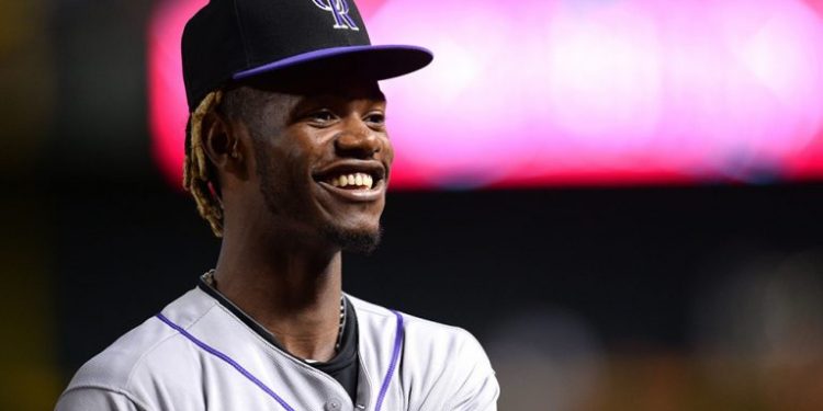 Raimel Tapia pasa de Colorado a Toronto