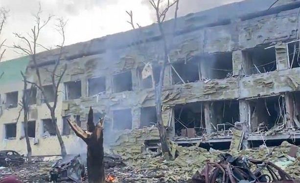 Las tropas rusas atacan las instalaciones médicas en Ucrania