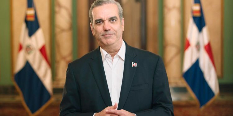 Presidente Abinader adelantará su viaje a Santiago para poder cumplir con apretada agenda