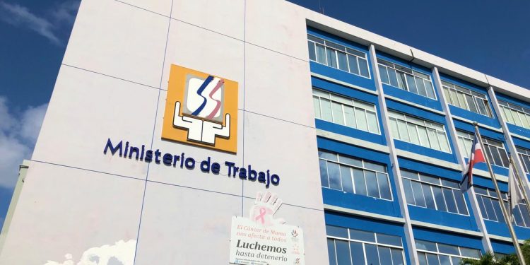 Ministerio de Trabajo pone a funcionar una plataforma digital para solicitud de certificaciones