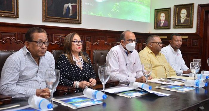 Santiago define sus necesidades de agua