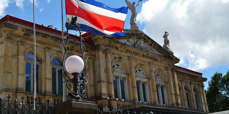 Costa Rica se prepara para elegir presidente