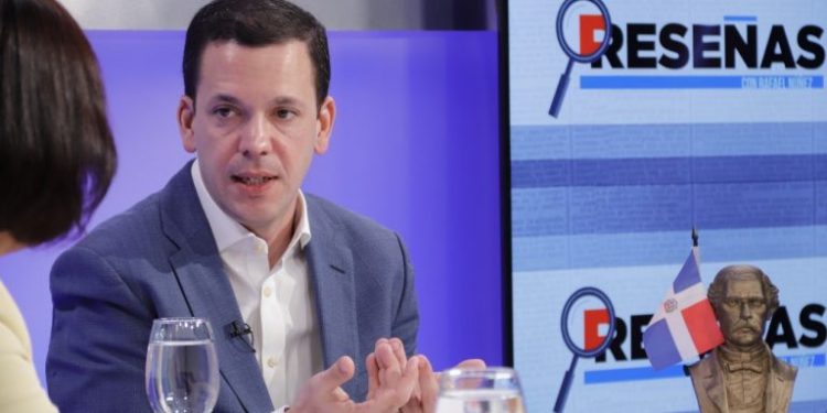 Anuncian tren mixto que conectará al Cibao está en fase de estudio