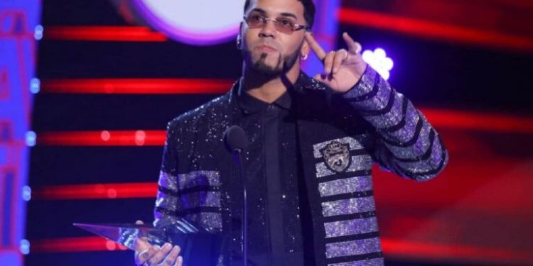 Anuel AA no incluye a RD en su gira de conciertos