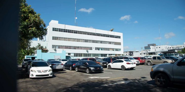 El Gobierno se propone invertir 6 mil millones de pesos a través de ParquéateRD