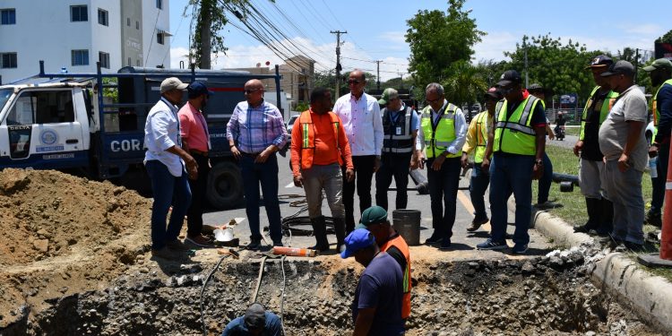 Coraasan instala macromedidor para medir caudales que abastecen zona sur