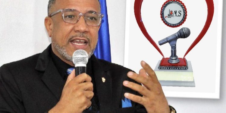 Juan Carlos Bisonó dice se siente ganador con nominación "Premios Ciudad Corazón".