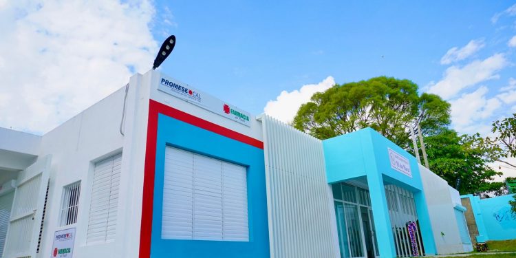 PROMESE/CAL deja en funcionamiento 2 Farmacias del Pueblo en Sabana Perdida y Capotillo