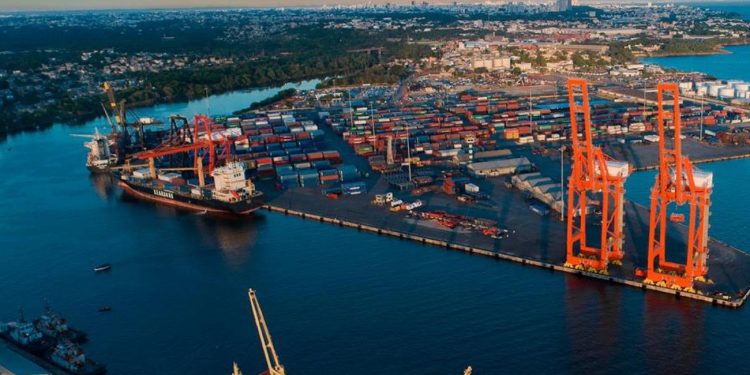 En casi dos años, DGA ha despachado cerca de 40 mil contenedores en 24 horas